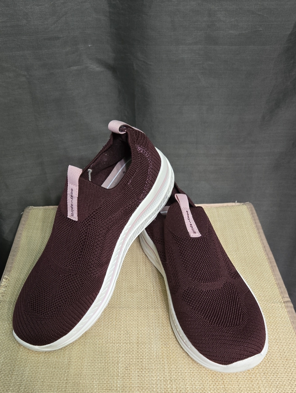 Easy Spirit Women's Slip-On Knit Sneakers in Burgundy with Light Pink Tabs